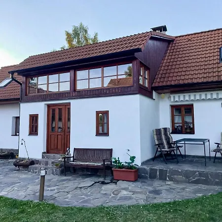 Holiday home V Obci Plese